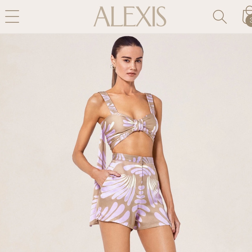 Alexis Brand. Fiorenzia Short. NWT